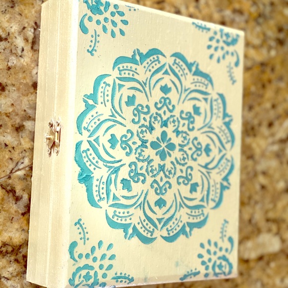 Women’s cigar box - Picture 1 of 1